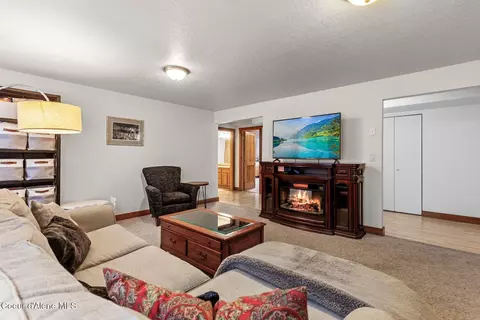 Living - 11074 W Riverview Dr, Post Falls, ID 83854 photo 1 of 1