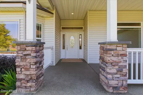 Exterior - 2924 N Distant Star Rd, Post Falls, ID 83854 photo 2 of 13