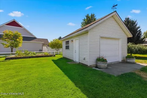 Exterior - 2924 N Distant Star Rd, Post Falls, ID 83854 photo 10 of 13