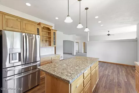 Kitchen - 2924 N Distant Star Rd, Post Falls, ID 83854 photo 4 of 8