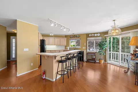 Kitchen - 206 E 11th Ave, Post Falls, ID 83854 photo 1 of 3