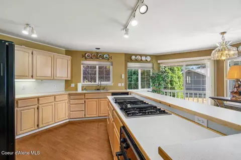 Kitchen - 206 E 11th Ave, Post Falls, ID 83854 photo 2 of 3