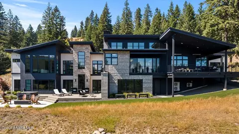 5462 W Mylonite Dr, Coeur D'alene, ID 83814