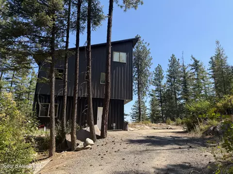Exterior - 787 Delaney Dr, Sagle, ID 83860 photo 2 of 13
