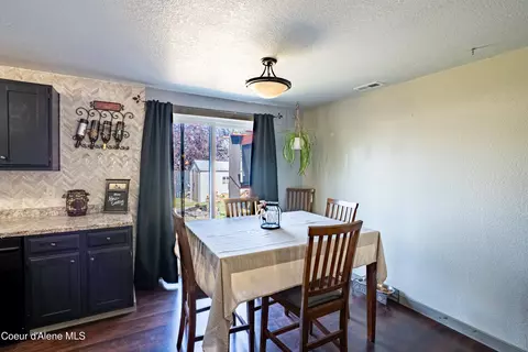Dining - 1515 E Park Ln, Post Falls, ID 83854 photo 2 of 2