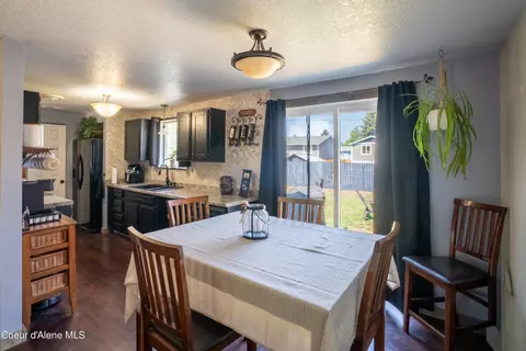 Dining - 1515 E Park Ln, Post Falls, ID 83854 photo 1 of 2