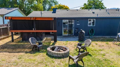Exterior - 1515 E Park Ln, Post Falls, ID 83854 photo 4 of 6