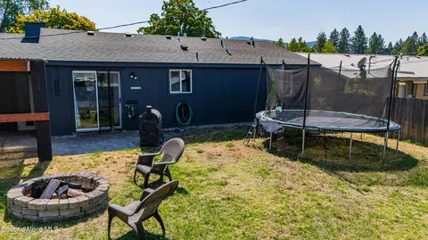 Exterior - 1515 E Park Ln, Post Falls, ID 83854 photo 5 of 6