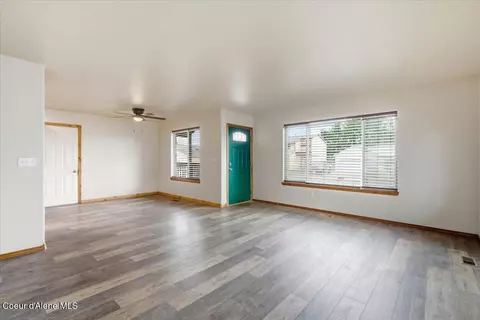 Living - 1510 E 2nd Ave, Post Falls, ID 83854 photo 1 of 5