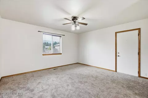 Living - 1510 E 2nd Ave, Post Falls, ID 83854 photo 5 of 5