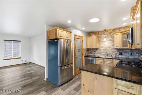 Kitchen - 1510 E 2nd Ave, Post Falls, ID 83854 photo 3 of 5