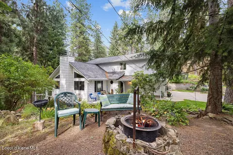 8827 W Heavenly View Ln, Coeur D'alene, ID 83814