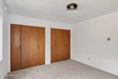 Bedroom - 76 Tower Rd, Naples, ID 83847 photo 6 of 7