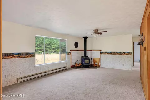 Living - 76 Tower Rd, Naples, ID 83847 photo 1 of 7