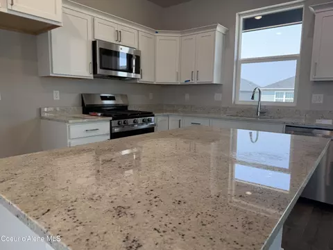 4497 E Rare Fox Ave, Post Falls, ID 83854 photo 3