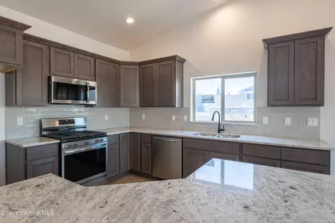 Kitchen - 4475 E Savea Ln, Post Falls, ID 83854 photo 1 of 1
