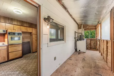Entry Way - 306 Washington St, Dover, ID 83825 photo 1 of 1