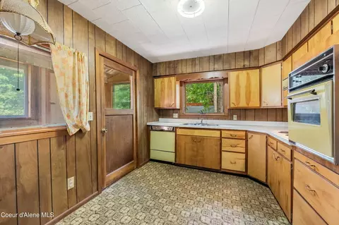 Kitchen - 306 Washington St, Dover, ID 83825 photo 1 of 1