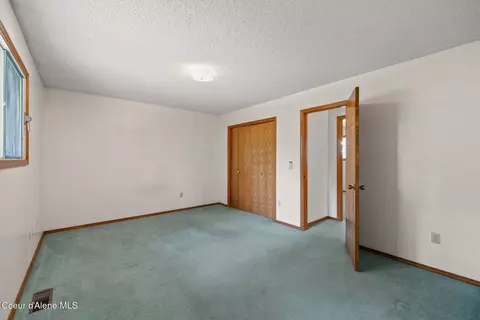 4585 E Alpine Dr, Post Falls, ID 83854 photo 14