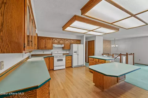 4585 E Alpine Dr, Post Falls, ID 83854 photo 10