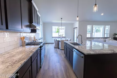 Kitchen - 4476 E Savea Ln, Post Falls, ID 83854 photo 2 of 2