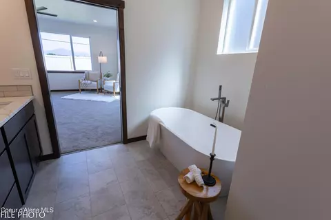 Bath - 4476 E Savea Ln, Post Falls, ID 83854 photo 4 of 5