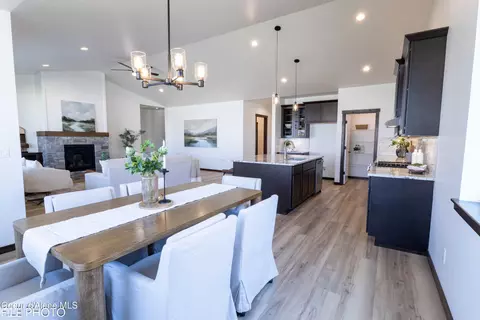 Dining - 4476 E Savea Ln, Post Falls, ID 83854 photo 1 of 1