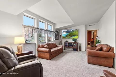 Living - 2203 W Jester Way, Post Falls, ID 83854 photo 1 of 3