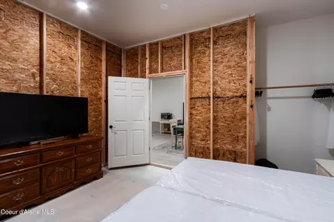 Bedroom - 94 Saddleback Dr, Sagle, ID 83860 photo 2 of 2