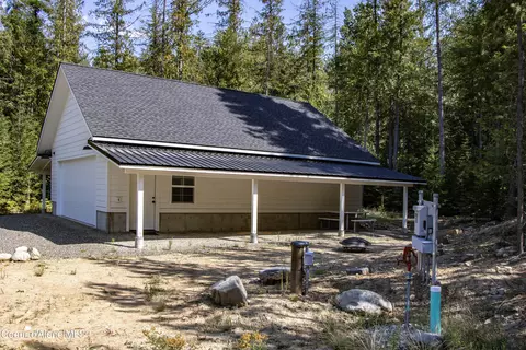 Exterior - 94 Saddleback Dr, Sagle, ID 83860 photo 2 of 8