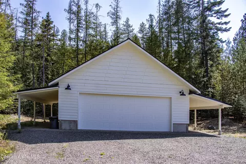 Exterior - 94 Saddleback Dr, Sagle, ID 83860 photo 4 of 8