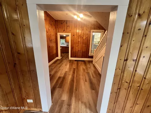 Entry Way - 254 Copper St, Mullan, ID 83846 photo 2 of 3