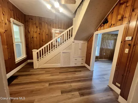 Entry Way - 254 Copper St, Mullan, ID 83846 photo 1 of 3