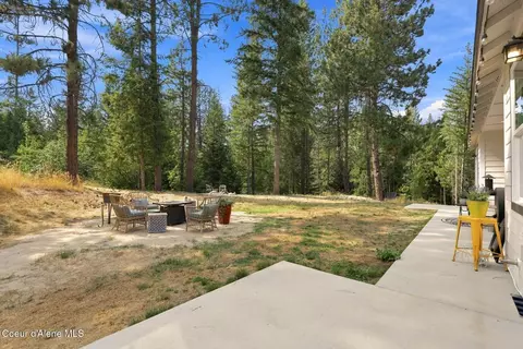 Exterior - 113 Hawkwind Trl, Cocolalla, ID 83813 photo 4 of 8