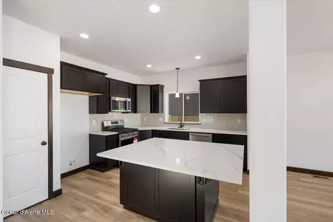 Kitchen - 3727 N May Ella Loop, Post Falls, ID 83854 photo 1 of 4