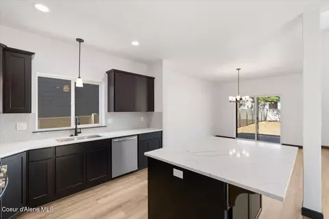 Kitchen - 3727 N May Ella Loop, Post Falls, ID 83854 photo 2 of 4