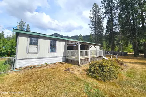 Exterior - 122 2nd Ave, Wallace, ID 83873 photo 12 of 23