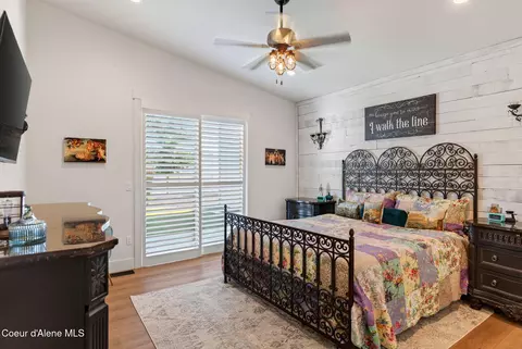 Bedroom - 8136 W Splitrail Ave, Rathdrum, ID 83858 photo 1 of 7