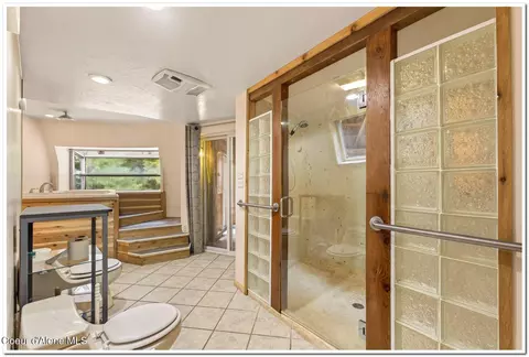 Bath - 159 Tower Rd, Naples, ID 83847 photo 1 of 2