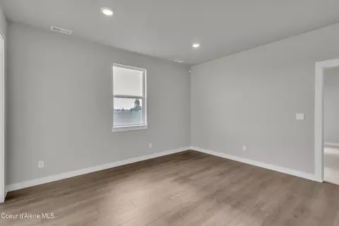 Living - 2965 N Cassiopeia St, Post Falls, ID 83854 photo 6 of 10