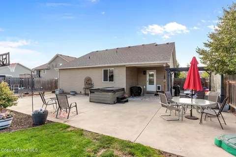 Exterior - 2288 N Dallan Dr, Post Falls, ID 83854 photo 6 of 13