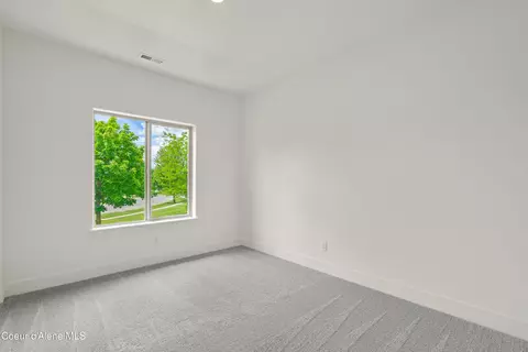 Bedroom - 665 N Galbraith Lp, Post Falls, ID 83854 photo 5 of 6