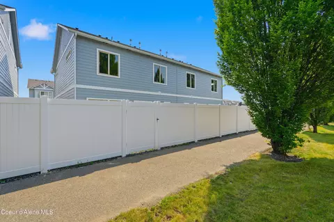 Exterior - 665 N Galbraith Lp, Post Falls, ID 83854 photo 4 of 6