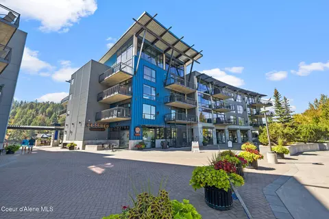 1950 W Bellerive Ln UNIT 211, Coeur D'alene, ID 83814