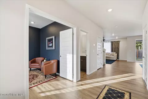 Entry Way - 457 E Burdock Loop, Hayden, ID 83835 photo 1 of 3