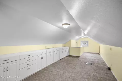 Other - 405 Sunset Dr, Pinehurst, ID 83850 photo 9 of 14