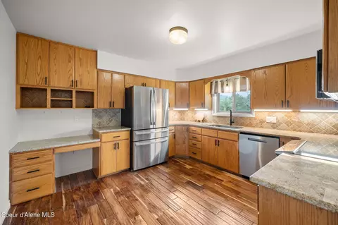 Kitchen - 405 Sunset Dr, Pinehurst, ID 83850 photo 1 of 3