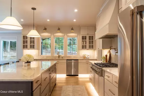 Kitchen - 287 Mesa Dr, Athol, ID 83801 photo 2 of 9