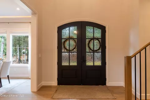 Entry Way - 287 Mesa Dr, Athol, ID 83801 photo 2 of 8