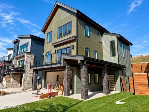 2775 W Lumber Ln, Coeur D'alene, ID 83814